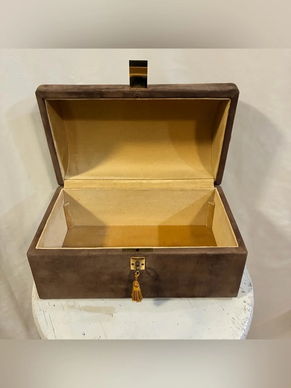 Vtg Neiman Marcus Casket Style 70s Jewelry Box Inc Tasseled Key Made In Italy